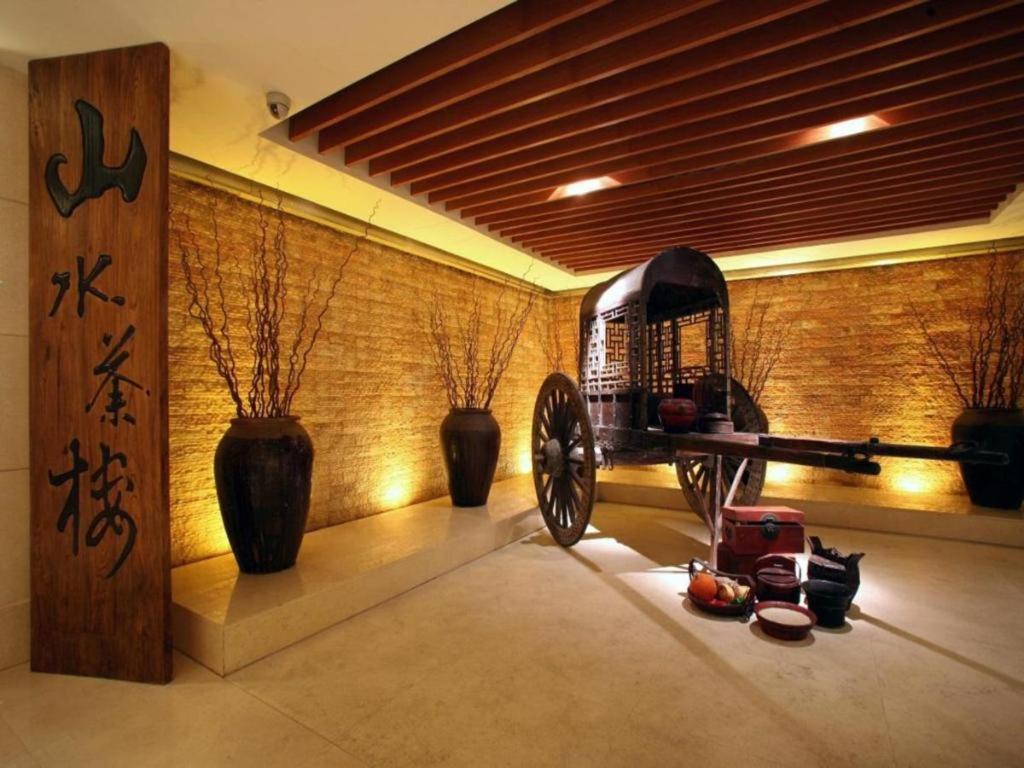 Huana Hotel Minhang Shanghai Exterior foto