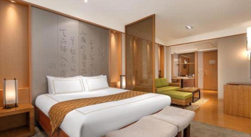 Huana Hotel Minhang Shanghai Exterior foto